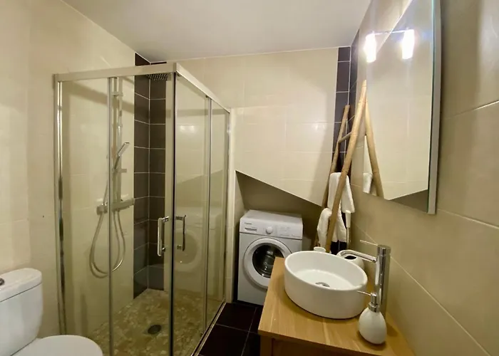 L'improbable Rendez-vous Μοντωμπάν