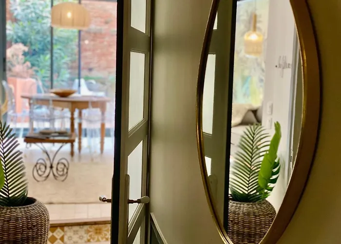 L'improbable Rendez-vous Διαμέρισμα Μοντωμπάν