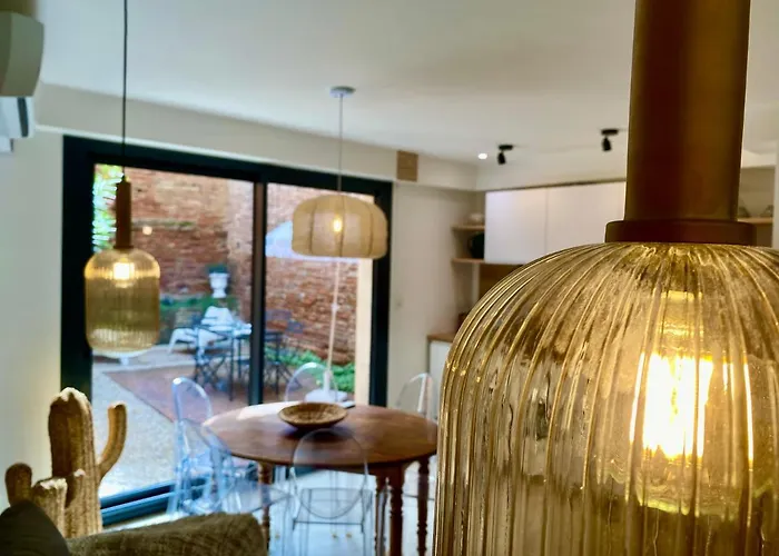 L'improbable Rendez-vous Διαμέρισμα Μοντωμπάν